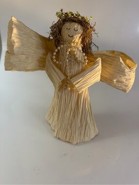 Handmade Mexican Folk Art Corn Husk Angel Figurine with Pearl Accent